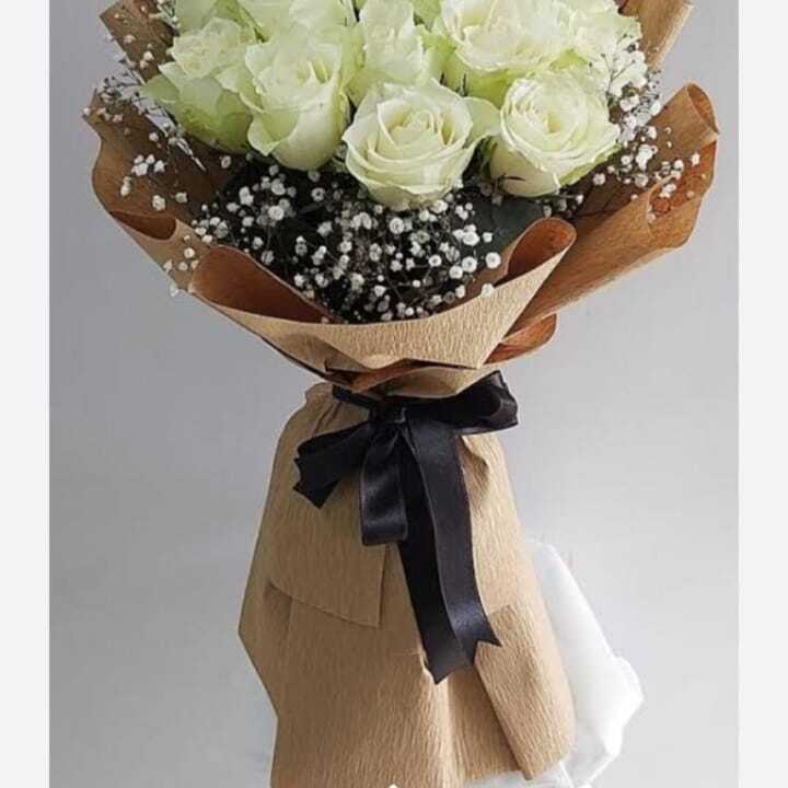 NO:24 15 BEYAZ GÜL BUKET FİYAT 2250 TL